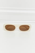 Load image into Gallery viewer, Oval Full Rim Sunglasses