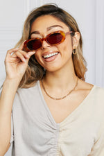 Load image into Gallery viewer, Oval Full Rim Sunglasses