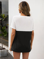 Load image into Gallery viewer, Color Block V-Neck Short Sleeve Tee
