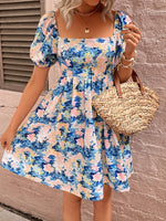 Load image into Gallery viewer, Floral Square Neck Puff Sleeve Dress
